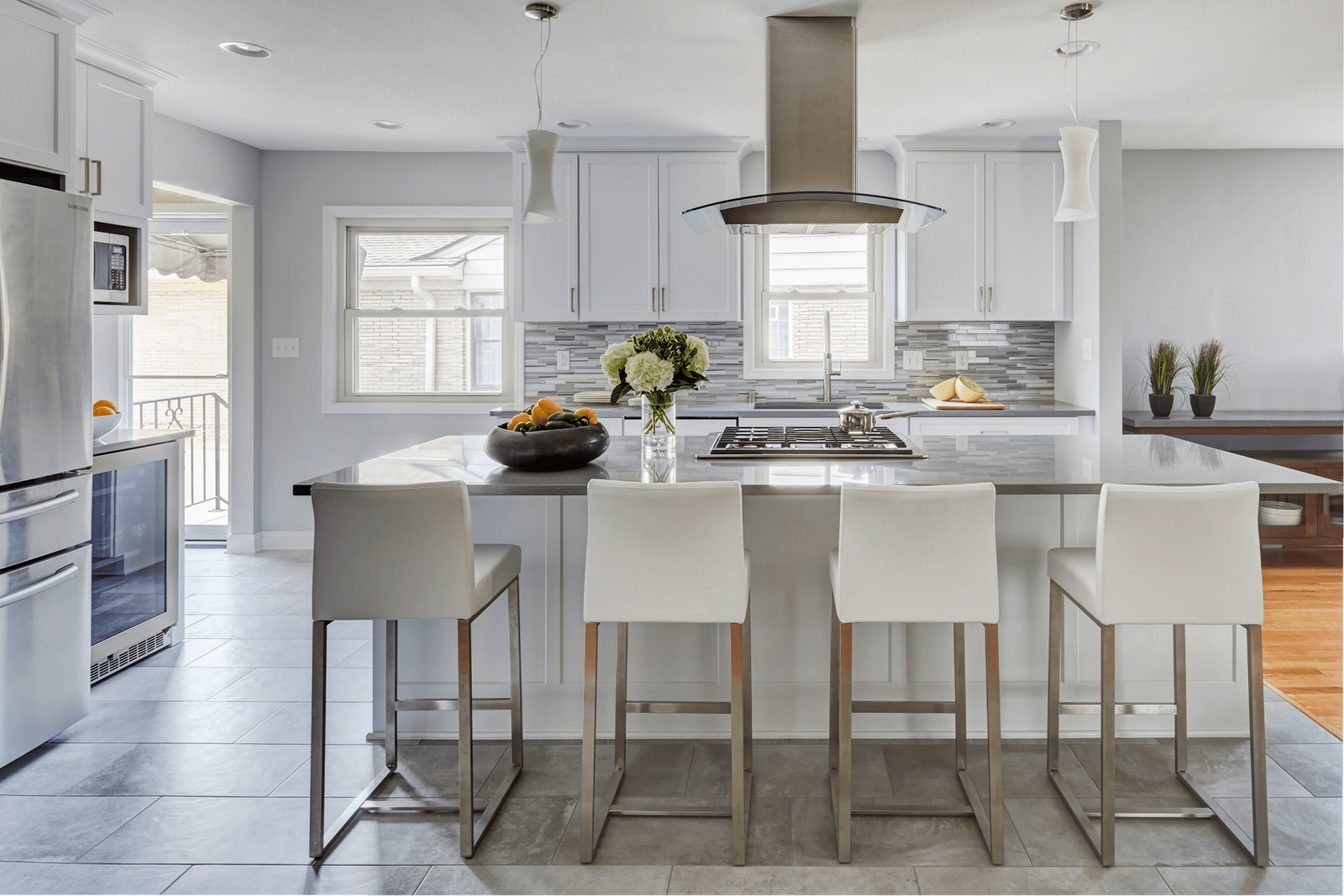 imgi_194_Luxury-Kitchen-Remodel-by-Design-Tech-Remodeling