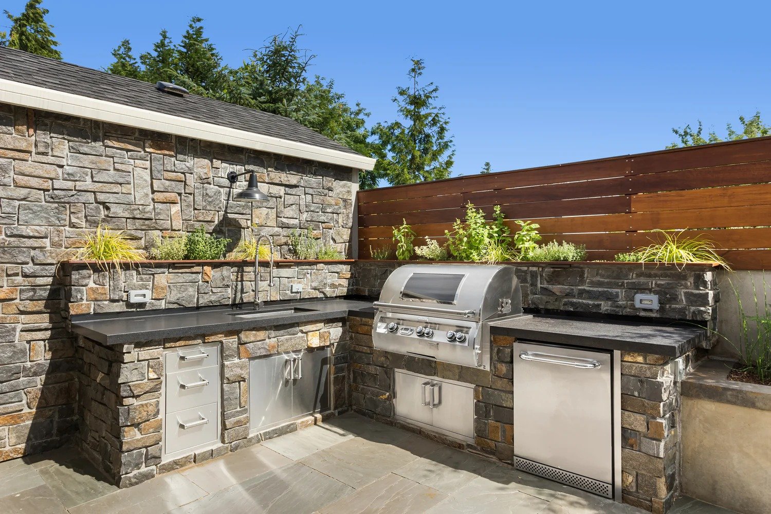 imgi_79_7-crucial-things-consider-outdoor-kitchens